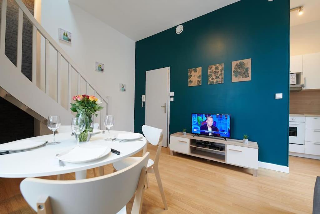 Le Duplex Horizon Travot Vue Splendide Et Central Cholet Exterior foto